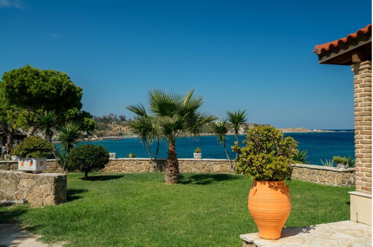 Porto Roma Seaside Studios Vasilikos  Luaran gambar